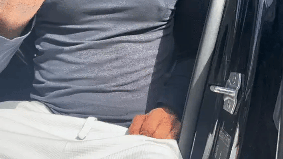 Installation de la poignée Astuvita dans la gâche de portière en 3 secondes